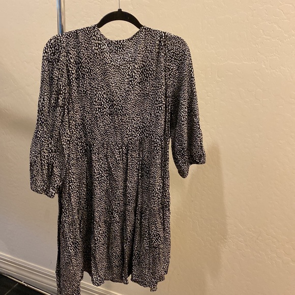 GAP Black and white dress - Picture 2 of 3